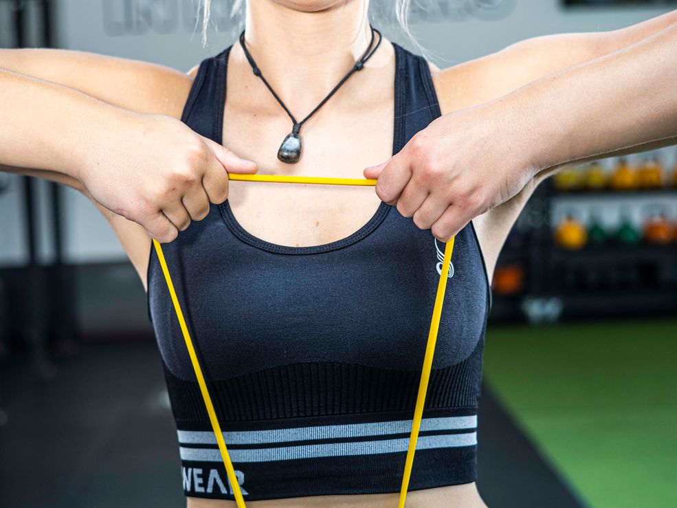What Are the Pros of Resistance Band Exercises While Pregnant? - POWERBANDS®